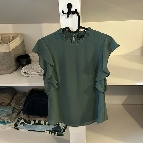 Dynamite Blouse - Picture 1 of 2